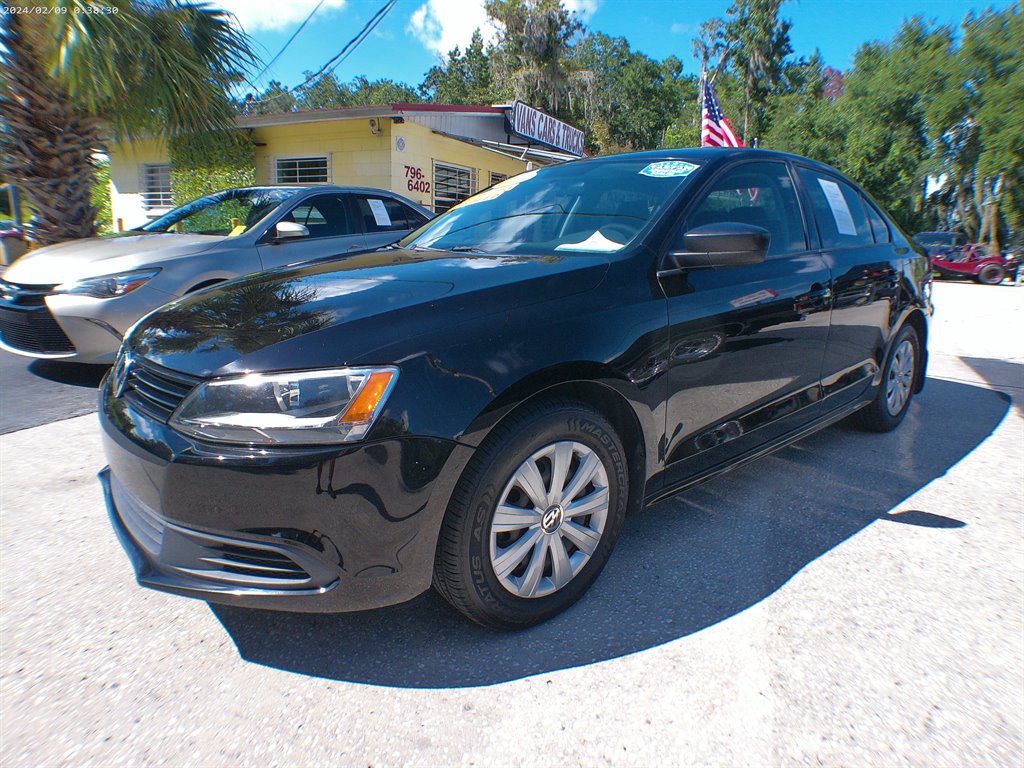 2013 Volkswagen Jetta Base's photo