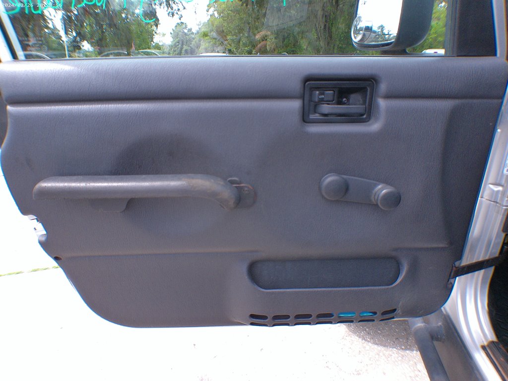 2004 Jeep Wrangler Unlimited - Photo 11