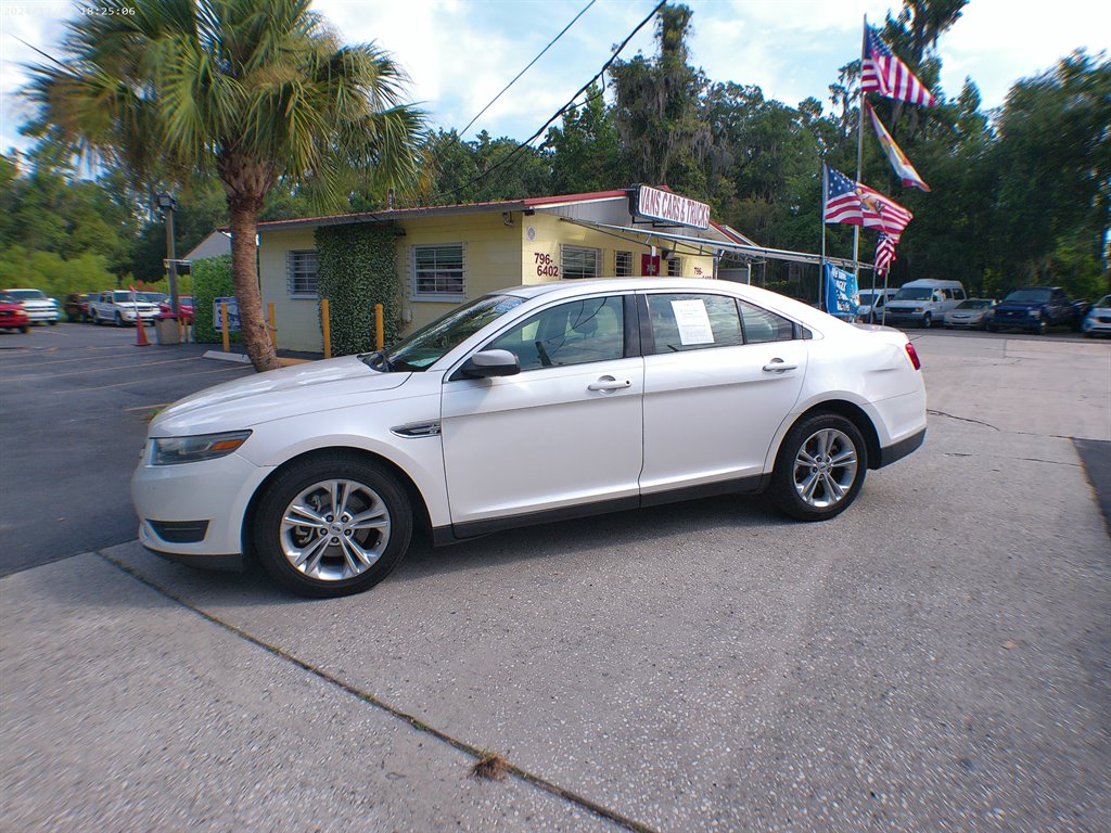 2013 Ford Taurus SEL FWD's photo