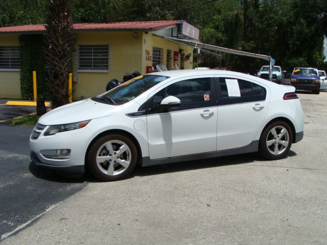 2013 Chevrolet Volt Base's photo